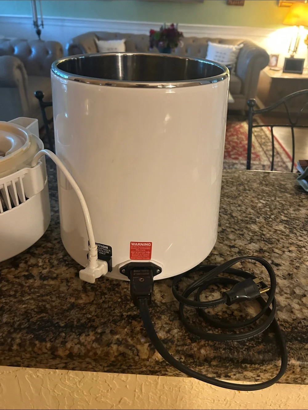 White “WaterWise” Water Distiller - Reliable Home Purification